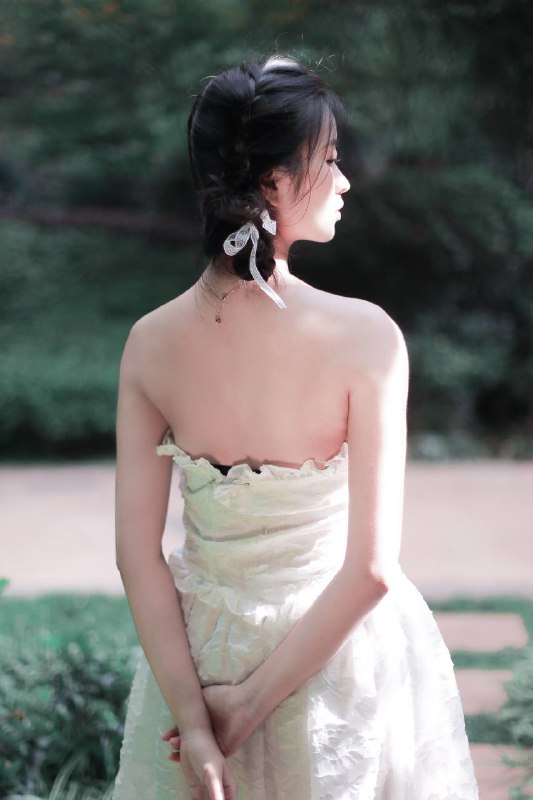 “盛夏光年，遇见离殇