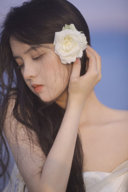 “坠入蓝色深海”